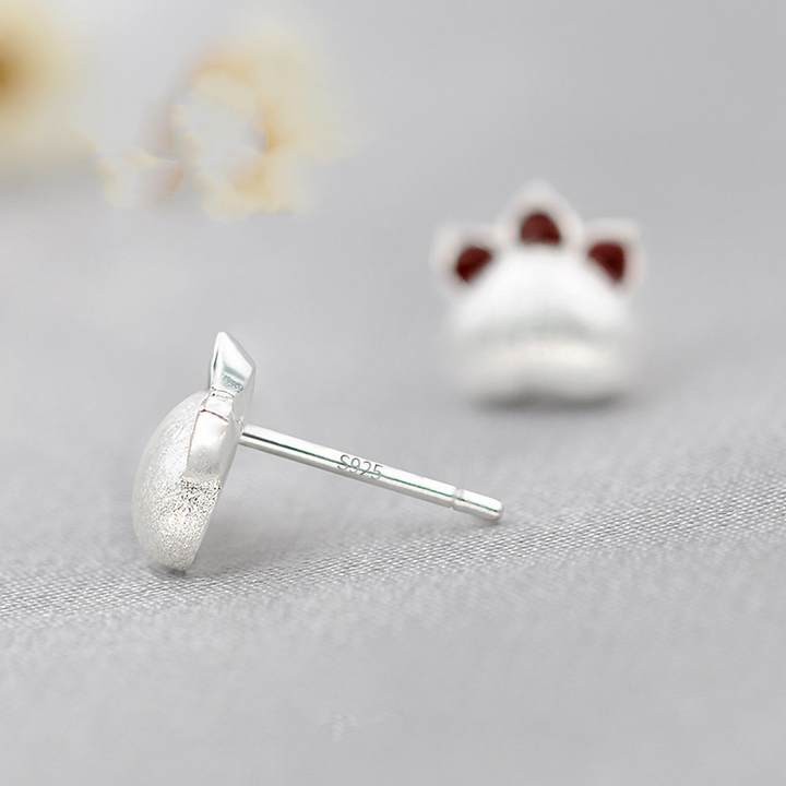 Paw Shape Stud Earrings