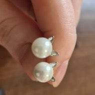 Pearl Cat Earrings